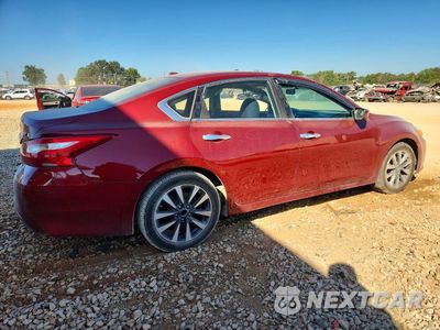 Trzecie zdjęcie samochodu z tyłu: 2017 NISSAN ALTIMA 2.5 SV VIN:1N4AL3AP1HC260562 - miniatura