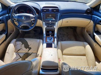 Zdjęcie 8 z 12 samochodu: 2004 ACURA TL VIN:19UUA66244A013491 - miniatura