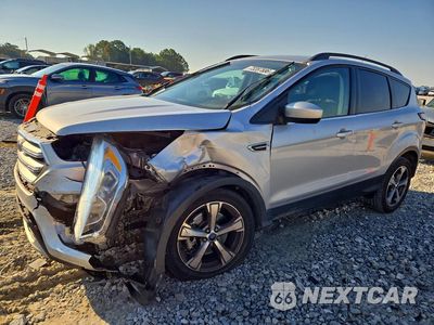 2017 FORD ESCAPE SE 1FMCU0G95HUB64804 - główne zdjęcie licytacji z USA - miniatura