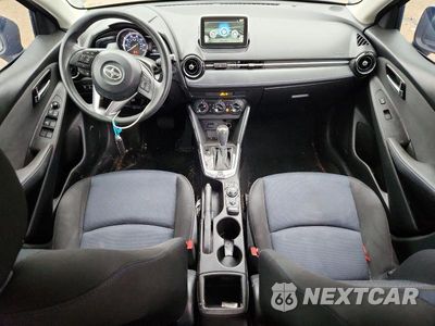 Zdjęcie 8 z 12 samochodu: 2016 SCION IA BASE VIN:3MYDLBZV1GY131636 - miniatura