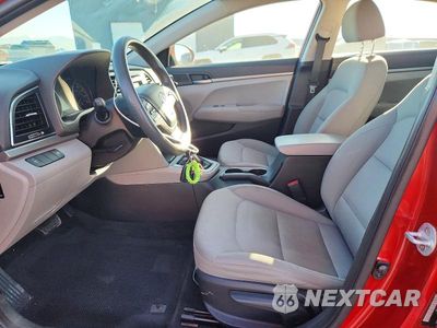Zdjęcie 7 z 12 samochodu: 2018 HYUNDAI ELANTRA SE VIN:5NPD74LF7JH276085 - miniatura