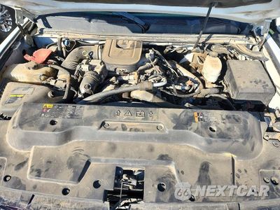 Zdjęcie 11 z 12 samochodu: 2014 CHEVROLET SILVERADO C3500 VIN:1GB3CZC80EF150290 - miniatura