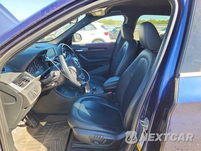 Zdjęcie 7 z 13 samochodu: 2018 BMW X1 XDRIVE28I VIN:WBXHT3C33J5K20886 - miniatura