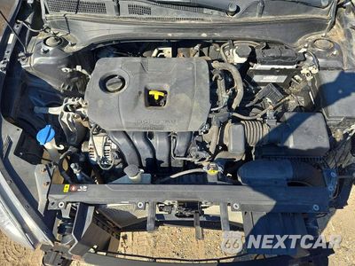 Zdjęcie 11 z 12 samochodu: 2019 KIA FORTE LXS VIN:3KPF24AD4KE076389 - miniatura