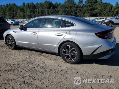 Drugie zdjęcie samochodu z przodu: 2024 HYUNDAI SONATA SEL VIN:KMHL64JA6RA408287 - miniatura