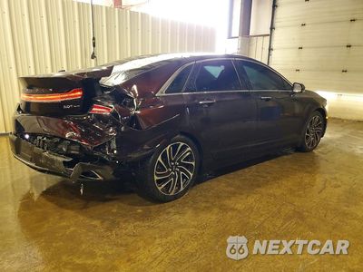 Trzecie zdjęcie samochodu z tyłu: 2020 LINCOLN MKZ VIN:3LN6L5B93LR601879 - miniatura