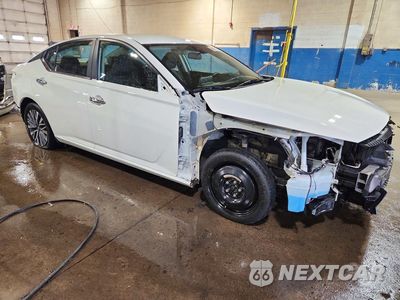 Czwarte zdjęcie samochodu z boku: 2025 NISSAN ALTIMA SV VIN:1N4BL4DVXSN399086 - miniatura