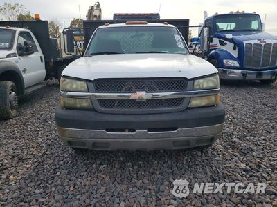 Piąte zdjęcie samochodu w środku: 2003 CHEVROLET SILVERADO C3500 VIN:1GBJC34GX3E299125 - miniatura