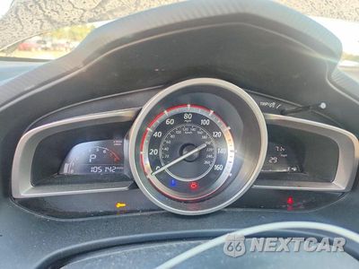 Zdjęcie 9 z 12 samochodu: 2015 MAZDA 3 TOURING VIN:JM1BM1L71F1269316 - miniatura
