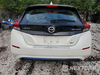 Zdjęcie 6 z 12 samochodu: 2018 NISSAN LEAF SV VIN:1N4AZ1CP3JC312215 - miniatura