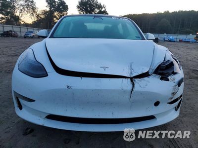 Piąte zdjęcie samochodu w środku: 2023 TESLA MODEL 3 VIN:5YJ3E1EA9PF447492 - miniatura