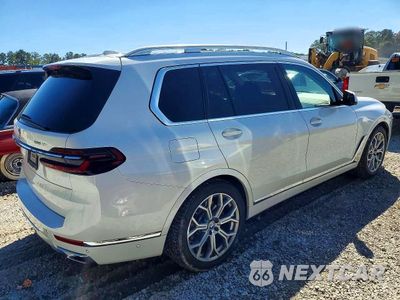 Trzecie zdjęcie samochodu z tyłu: 2023 BMW X7 XDRIVE40I VIN:5UX23EM02P9P72222 - miniatura