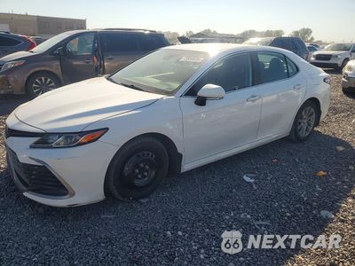 2022 TOYOTA CAMRY LE 4T1R11AK9NU662407 - główne zdjęcie licytacji z USA - miniatura