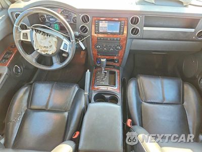 Zdjęcie 8 z 13 samochodu: 2009 JEEP COMMANDER LIMITED VIN:1J8HH58T29C530921 - miniatura