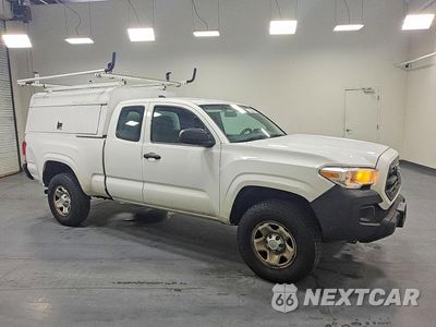 Czwarte zdjęcie samochodu z boku: 2016 TOYOTA TACOMA SR VIN:5TFRX5GN5GX062545 - miniatura
