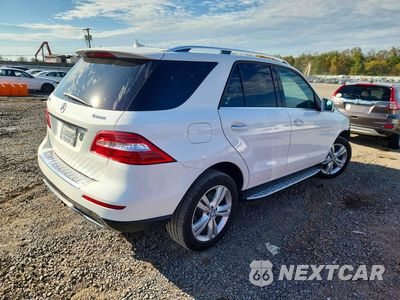 Trzecie zdjęcie samochodu z tyłu: 2014 MERCEDES-BENZ ML 350 4MATIC VIN:4JGDA5HB3EA381762 - miniatura