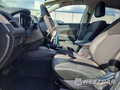 Zdjęcie 7 z 12 samochodu: 2019 MITSUBISHI OUTLANDER SPORT ES VIN:JA4AP3AU3KU017707 - miniatura
