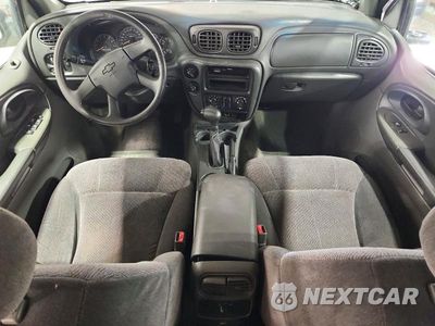 Zdjęcie 8 z 13 samochodu: 2004 CHEVROLET TRAILBLAZER LS VIN:1GNDT13S042105988 - miniatura
