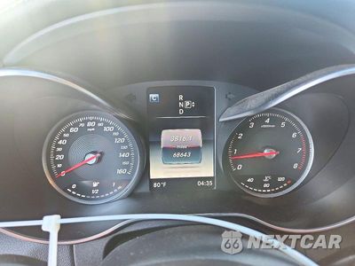 Zdjęcie 9 z 13 samochodu: 2015 MERCEDES-BENZ C 300 4MATIC VIN:55SWF4KB4FU036250 - miniatura