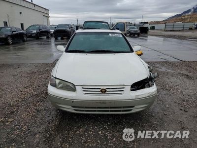 Piąte zdjęcie samochodu w środku: 1999 TOYOTA CAMRY LE VIN:JT2BG28K0X0361463 - miniatura