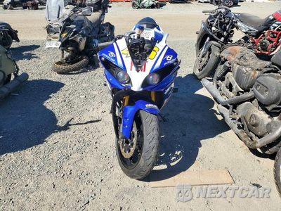 Drugie zdjęcie samochodu z przodu: 2010 YAMAHA YZFR1 VIN:JYARN23EXAA008402 - miniatura