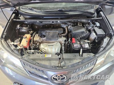 Zdjęcie 12 z 13 samochodu: 2015 TOYOTA RAV4 LE VIN:JTMBFREV3FD146653 - miniatura