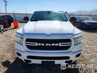 Piąte zdjęcie samochodu w środku: 2020 RAM 1500 BIG HORN/LONE STAR VIN:1C6SRFFT2LN178249 - miniatura