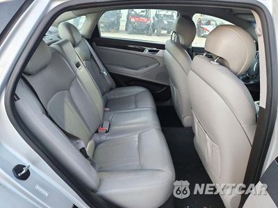Zdjęcie 10 z 12 samochodu: 2016 HYUNDAI GENESIS 3.8L VIN:KMHGN4JE6GU113189 - miniatura
