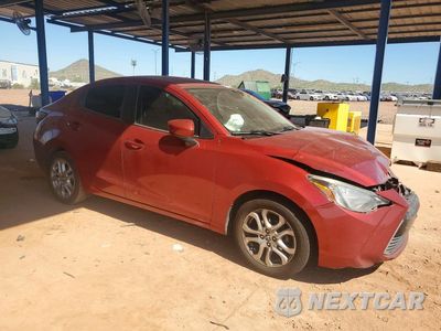Czwarte zdjęcie samochodu z boku: 2018 TOYOTA YARIS IA BASE VIN:3MYDLBYVXJY308306 - miniatura