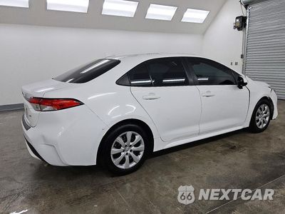 Trzecie zdjęcie samochodu z tyłu: 2021 TOYOTA COROLLA LE VIN:5YFEPMAE6MP208558 - miniatura