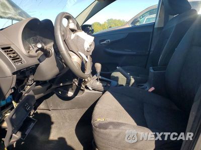 Zdjęcie 7 z 12 samochodu: 2009 TOYOTA COROLLA S VIN:2T1BU40E59C184225 - miniatura