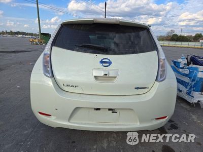 Zdjęcie 6 z 12 samochodu: 2011 NISSAN LEAF SV VIN:JN1AZ0CP7BT005896 - miniatura