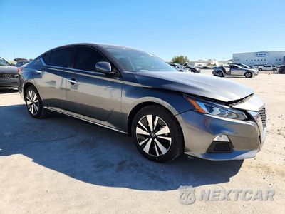 Czwarte zdjęcie samochodu z boku: 2022 NISSAN ALTIMA SV VIN:1N4BL4DV8NN333236 - miniatura
