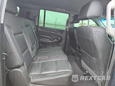 Zdjęcie 11 z 13 samochodu: 2020 CHEVROLET SUBURBAN K1500 LT VIN:1GNSKHKC3LR152919 - miniatura