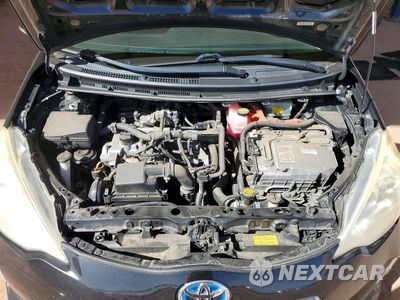 Zdjęcie 11 z 12 samochodu: 2013 TOYOTA PRIUS C ONE VIN:JTDKDTB3XD1043959 - miniatura