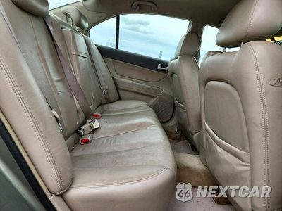 Zdjęcie 10 z 12 samochodu: 2007 HYUNDAI SONATA SE VIN:5NPEU46F97H190438 - miniatura