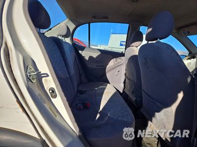 Zdjęcie 10 z 12 samochodu: 2001 TOYOTA ECHO BASE VIN:JTDBT123210114502 - miniatura
