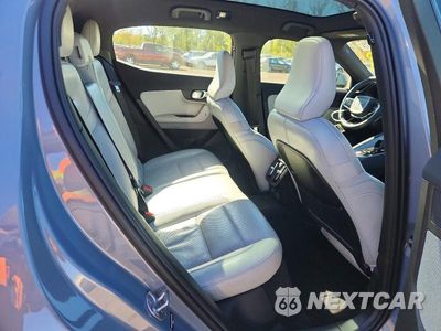 Zdjęcie 10 z 12 samochodu: 2023 POLESTAR 2 VIN:YSMED3KA6PL136759 - miniatura