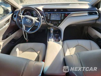 Zdjęcie 8 z 12 samochodu: 2018 TOYOTA CAMRY SE VIN:4T1B11HK8JU653697 - miniatura
