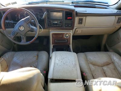 Zdjęcie 8 z 14 samochodu: 2005 CADILLAC ESCALADE EXT VIN:3GYEK62N55G128646 - miniatura