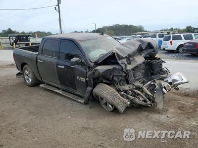 Czwarte zdjęcie samochodu z boku: 2016 RAM 1500 SLT VIN:3C6RR7LT4GG182262 - miniatura