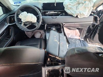 Zdjęcie 8 z 12 samochodu: 2024 MAZDA CX-90 VIN:JM3KK1HC5R1166097 - miniatura