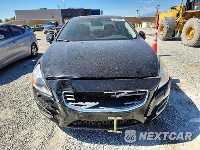 Piąte zdjęcie samochodu w środku: 2012 VOLVO S60 T6 VIN:YV1902FH5C2134036 - miniatura