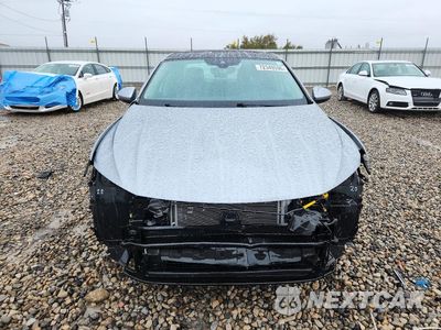 Piąte zdjęcie samochodu w środku: 2020 VOLKSWAGEN JETTA SEL VIN:3VWEB7BU4LM002938 - miniatura
