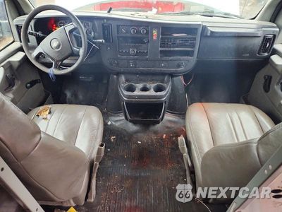 Zdjęcie 8 z 14 samochodu: 2008 CHEVROLET EXPRESS G2500 VIN:1GCGG25C281131669 - miniatura