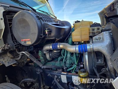 Zdjęcie 11 z 14 samochodu: 2020 VOLVO VNR - SEMI TRUCK VIN:4V4WC9EG9LN266608 - miniatura