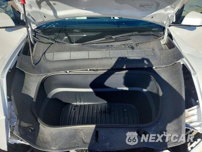 Zdjęcie 12 z 14 samochodu: 2026 TESLA MODEL Y VIN:7SAYGDEE1TF334329 - miniatura