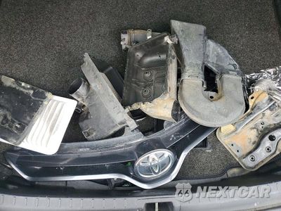 Zdjęcie 12 z 13 samochodu: 2016 TOYOTA COROLLA LE VIN:5YFBURHE0GP562661 - miniatura