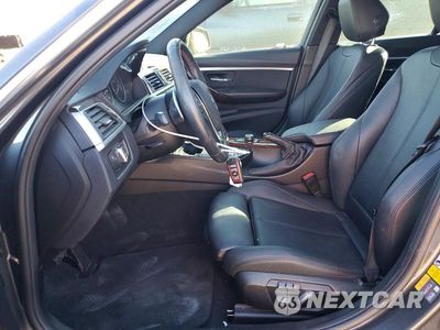 Zdjęcie 7 z 12 samochodu: 2018 BMW 330E VIN:WBA8E1C5XJA762780 - miniatura