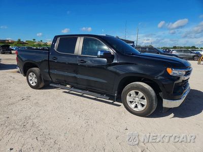 Czwarte zdjęcie samochodu z boku: 2023 CHEVROLET SILVERADO C1500 LT VIN:3GCPACED6PG249367 - miniatura
